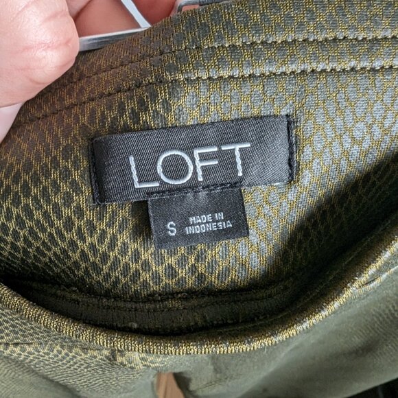 Loft Green Snakeskin Leggings - Size S - Picture 3 of 3